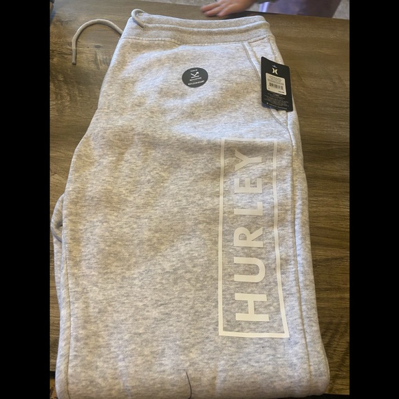 Hurley Men’s Sweats - Picture 2 of 3